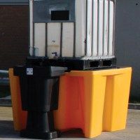 vasche_di_raccolta_in_polietilene_per_cisterne_IBC_3